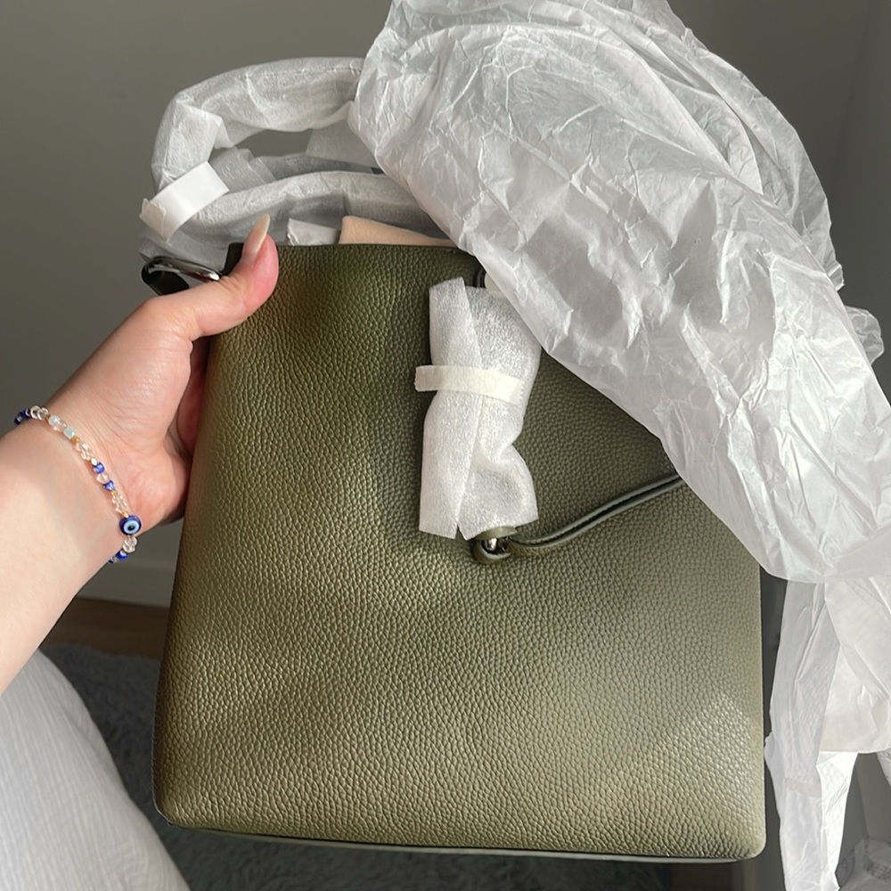 Green Megan Small feed bag Rebecca Minkoff